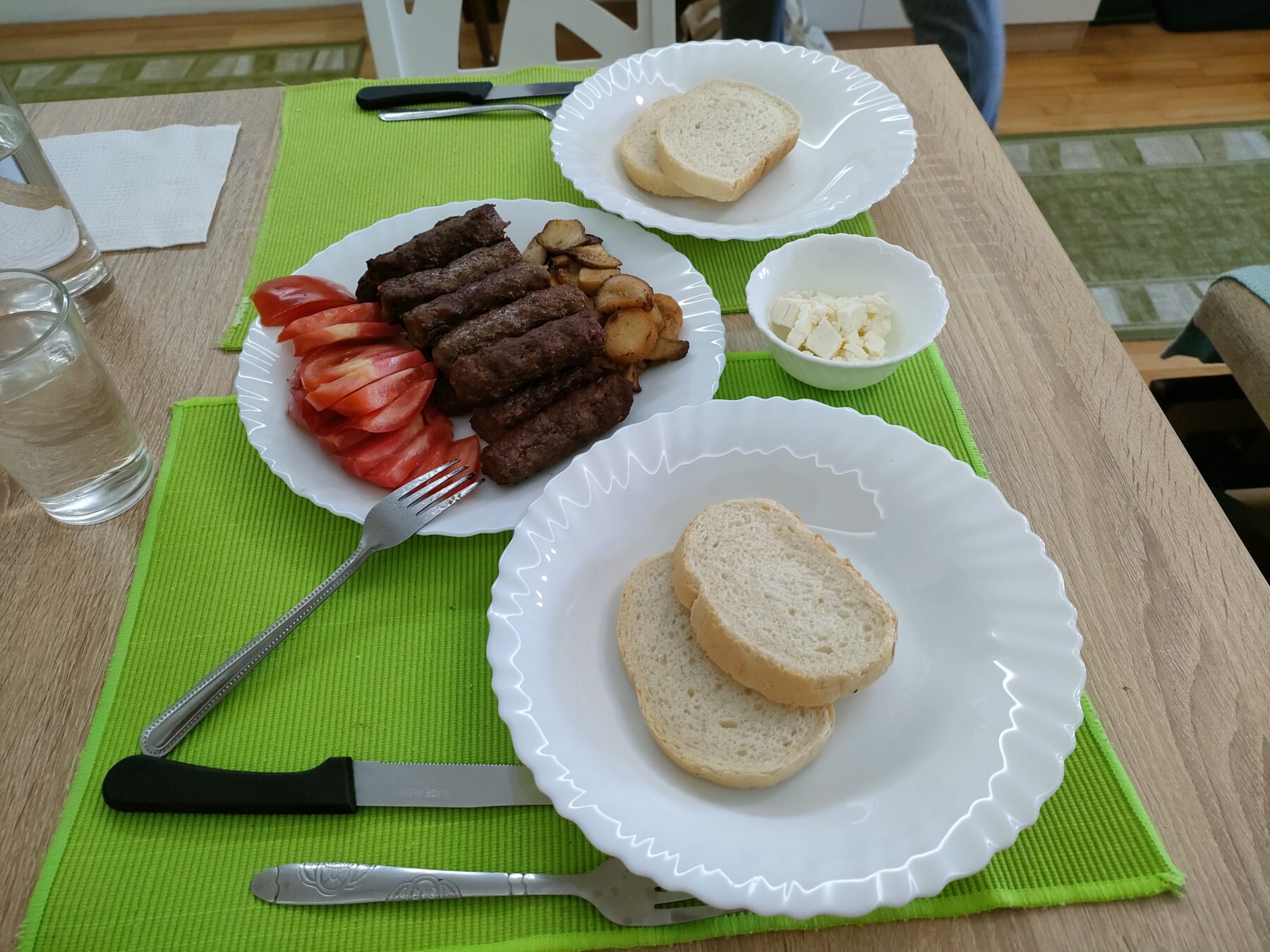 クルシェバツ チェバピ自炊